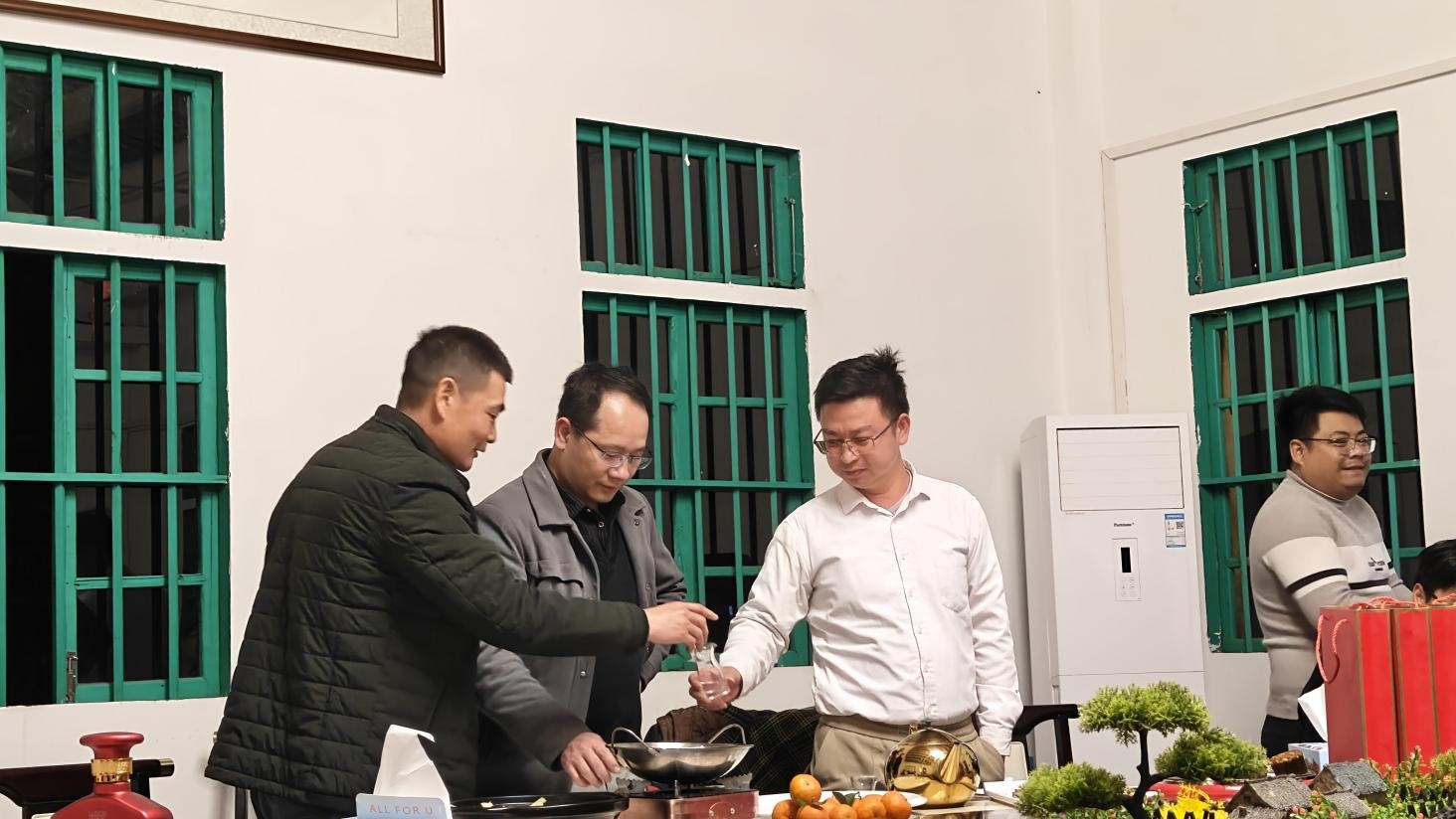 聚餐 (25)